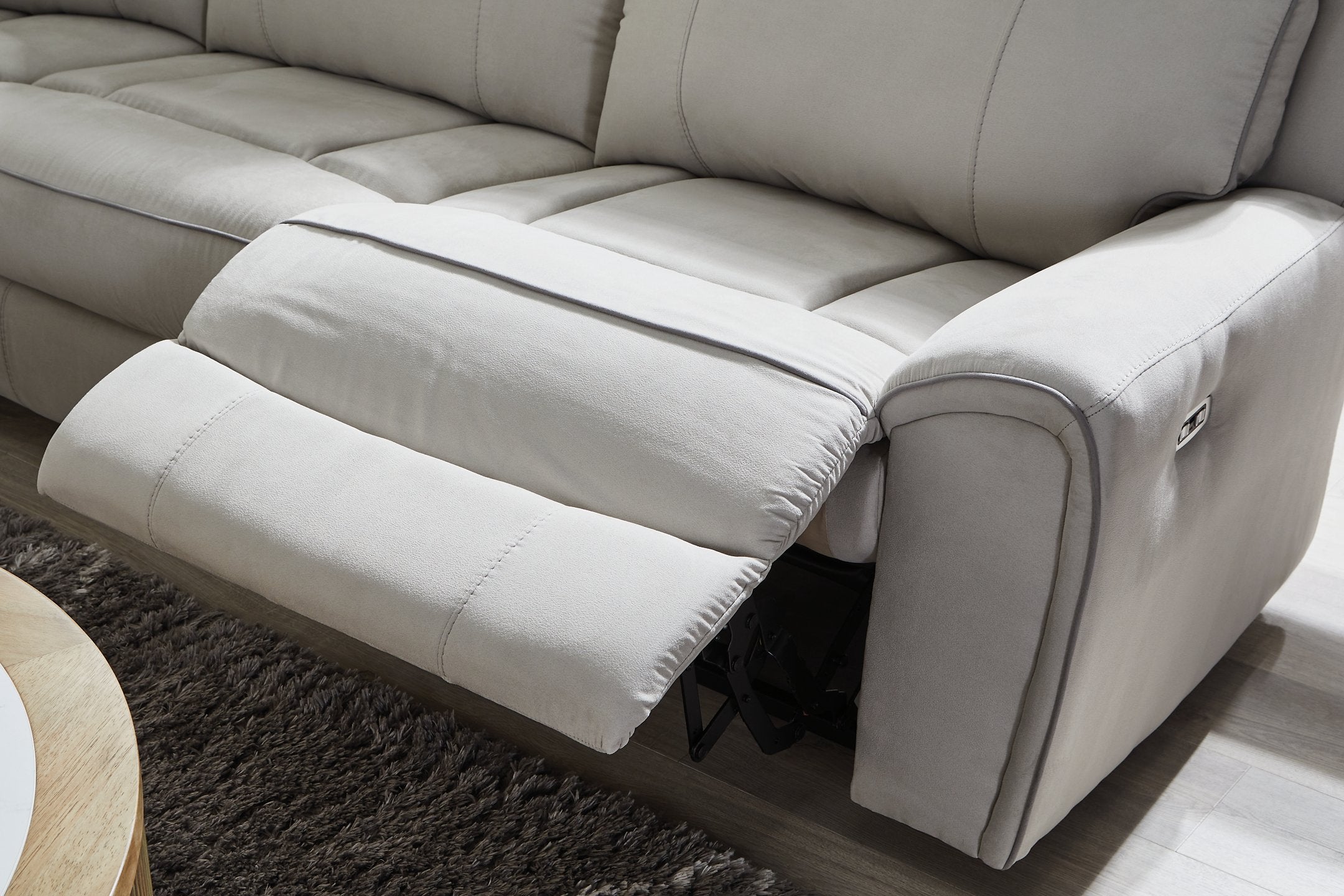 Social Pointe Reclining Loveseat - Thumbnail 5