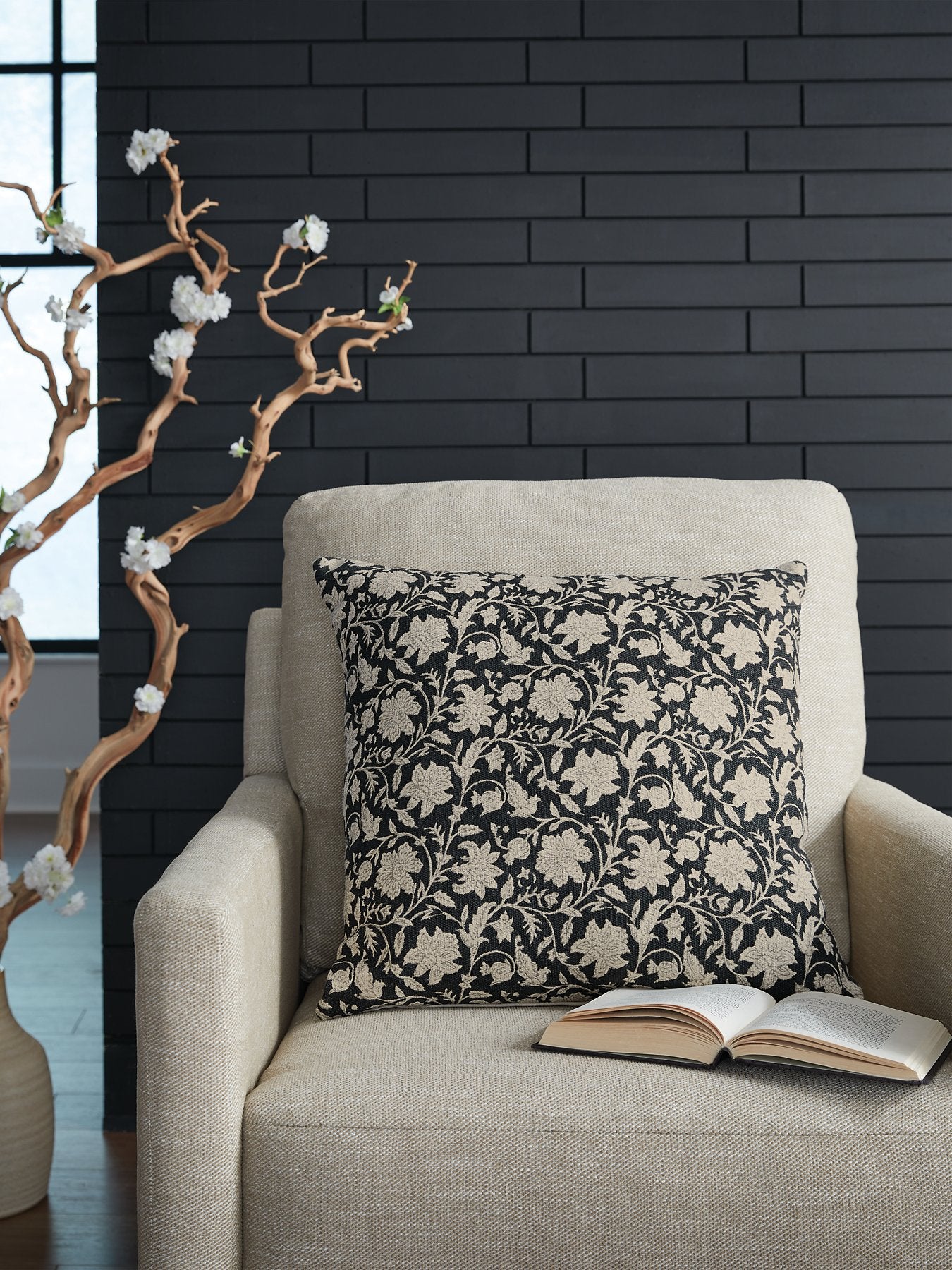 Ashley Furniture Alanderson Pillow - Thumbnail 3