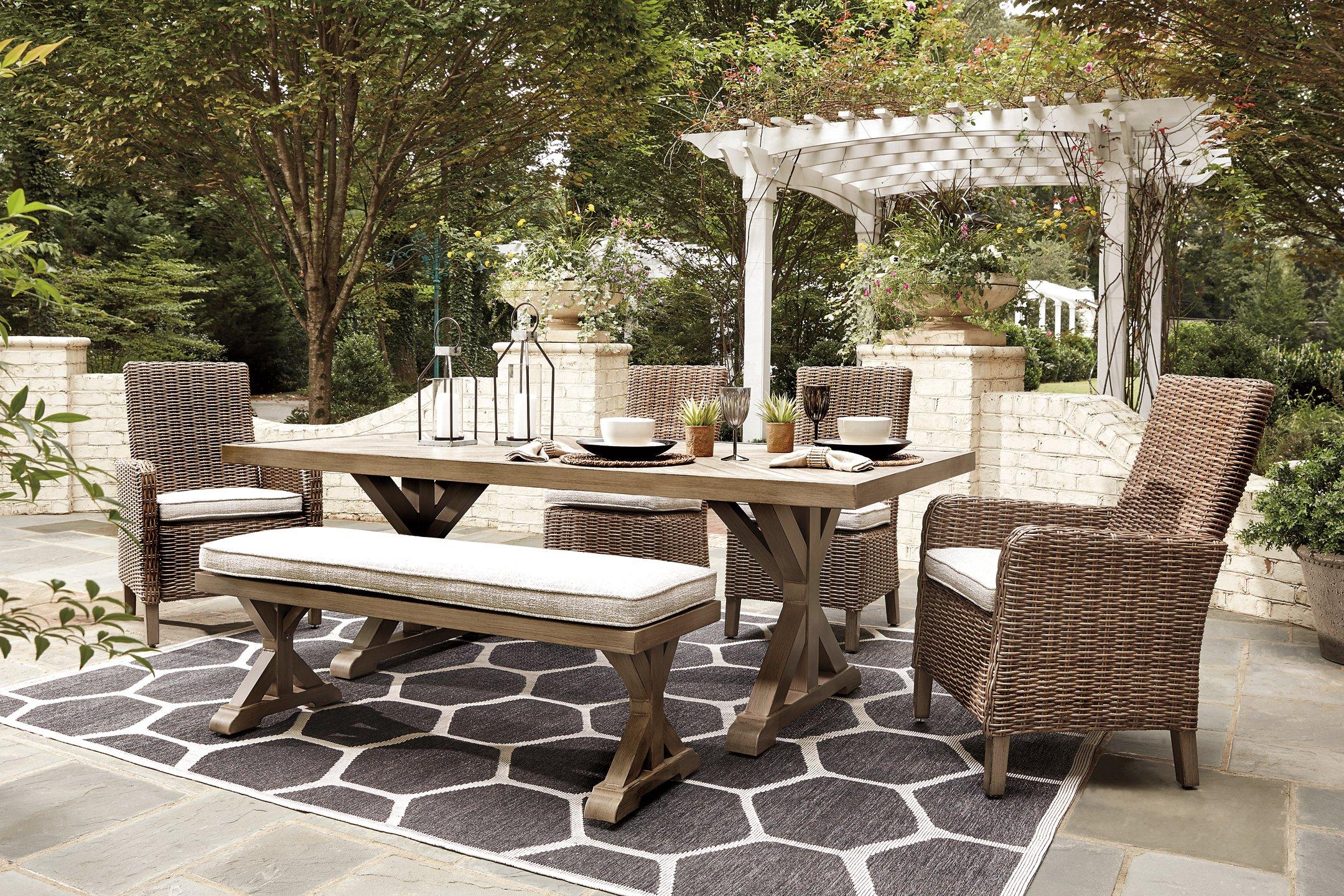 Beachcroft Outdoor Dining Set - Thumbnail 4