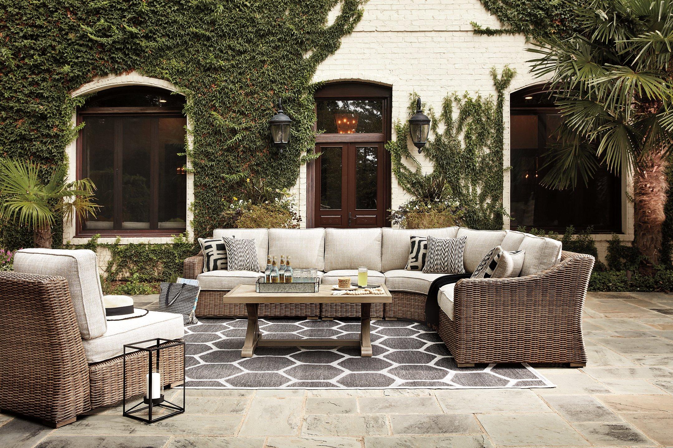 Beachcroft 5-piece Outdoor Seating Set - Thumbnail 2