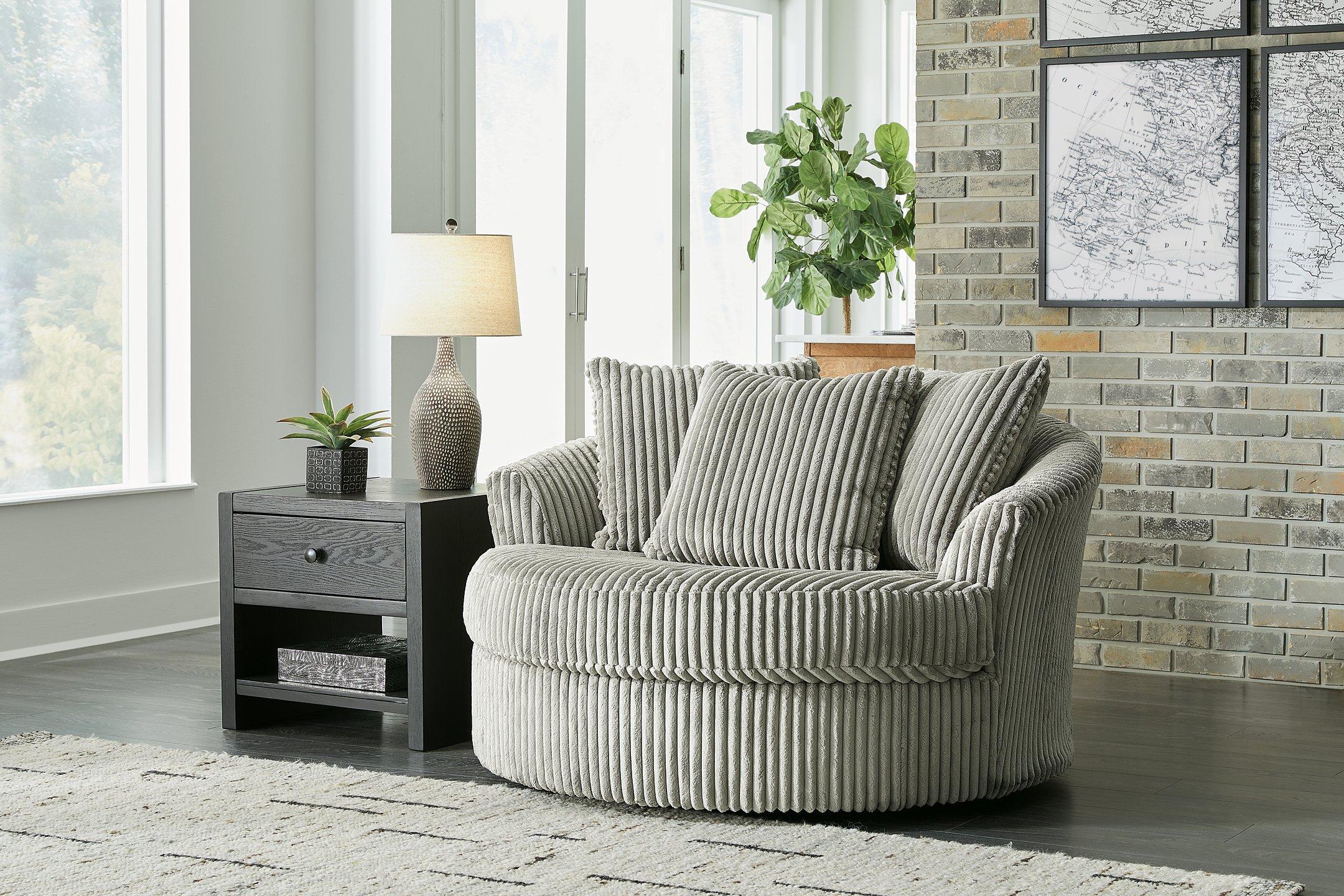 Lindyn Oversized Swivel Accent Chair - Thumbnail 5
