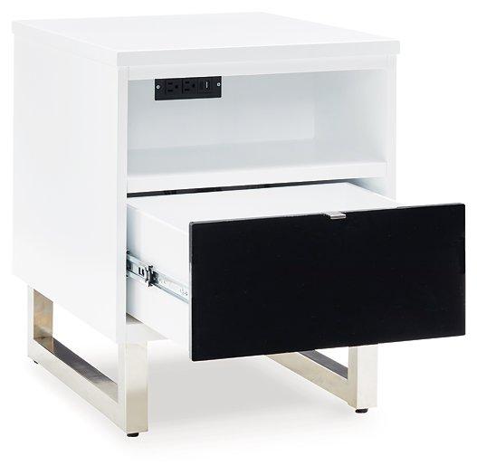 Ashley Furniture Gardoni End Table - Thumbnail 2