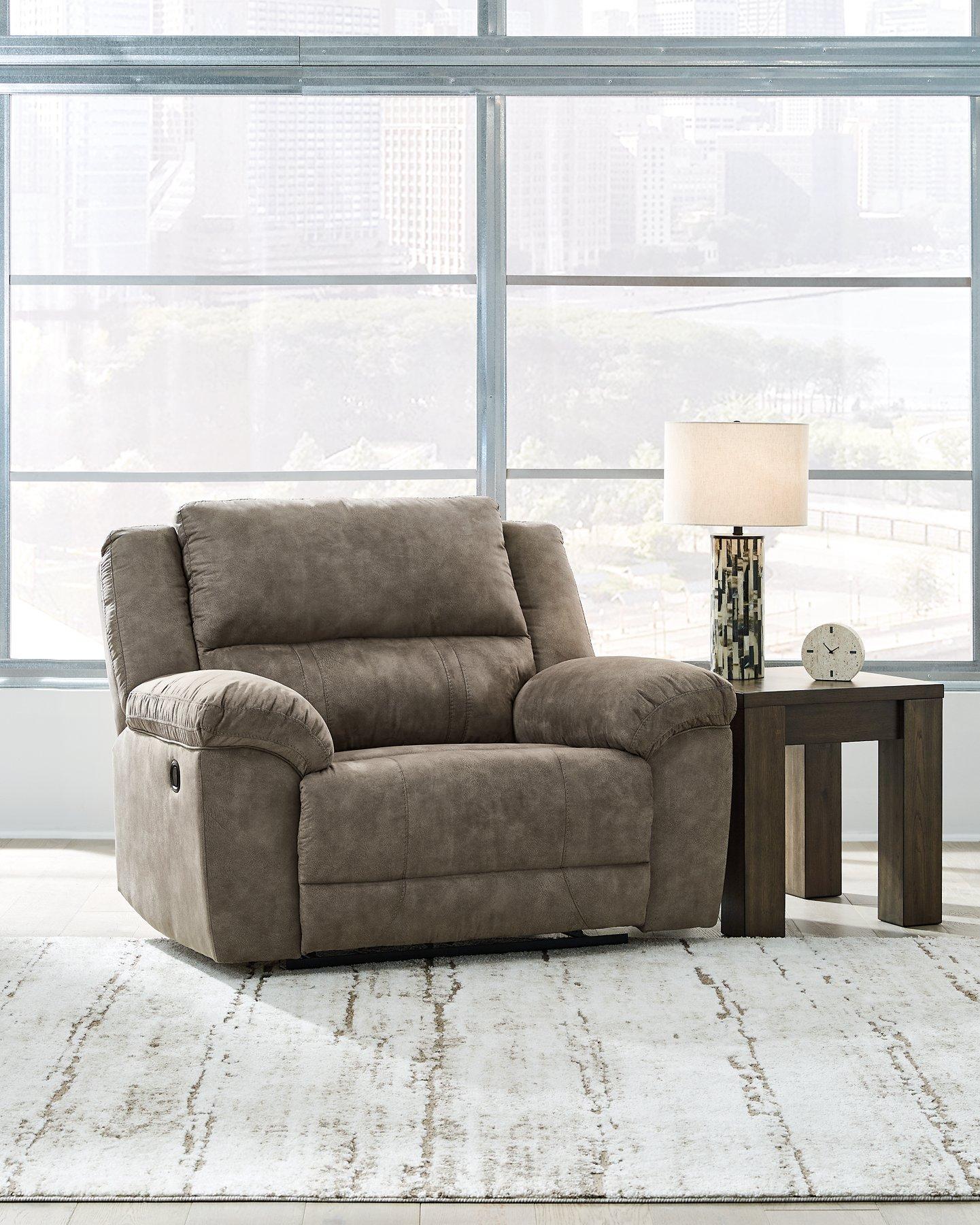 Laresview Oversized Recliner - Thumbnail 3