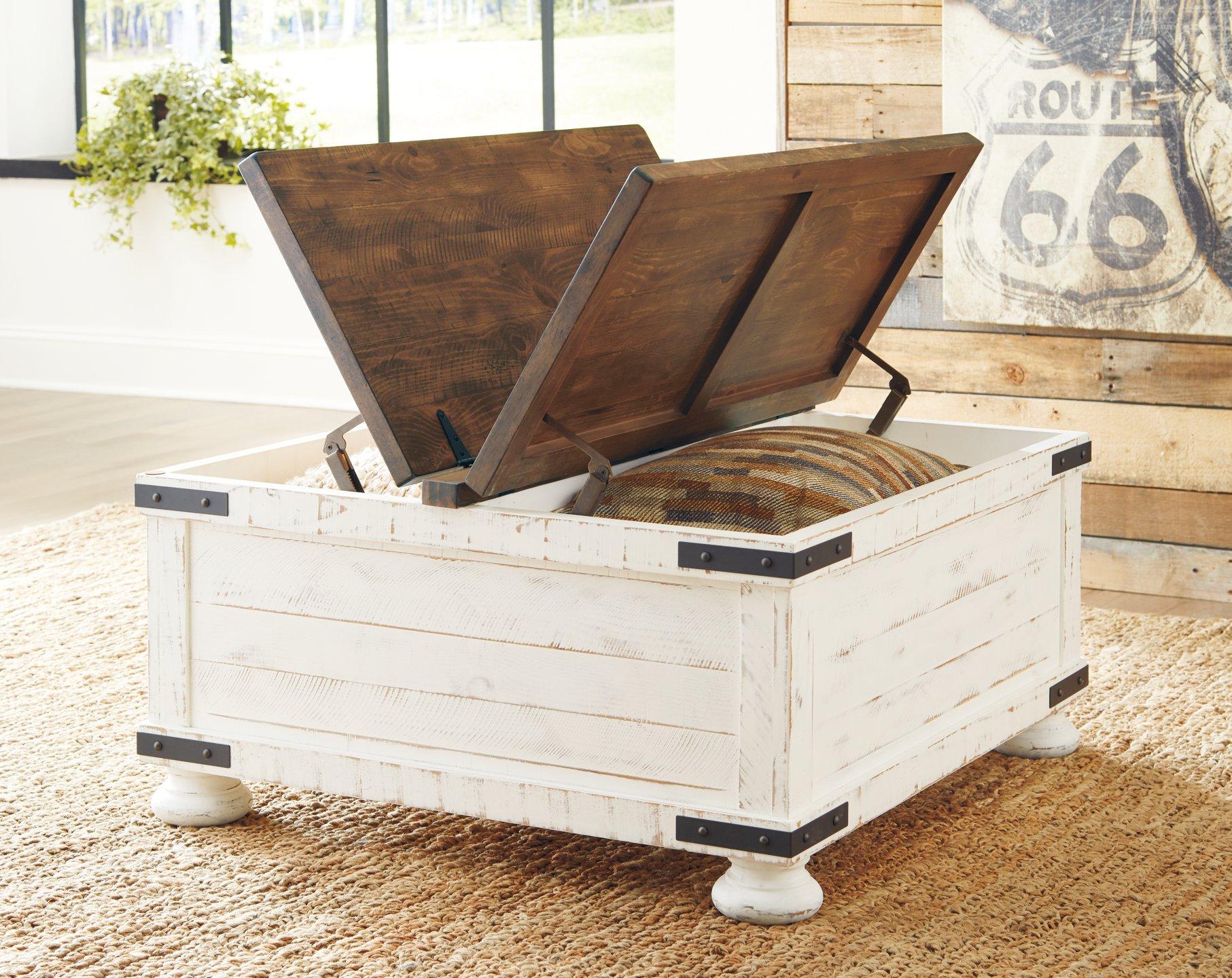 Ashley Furniture Wystfield Coffee Table - Thumbnail 3