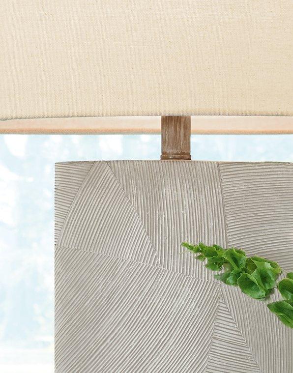 Bradard Table Lamp - Thumbnail 3