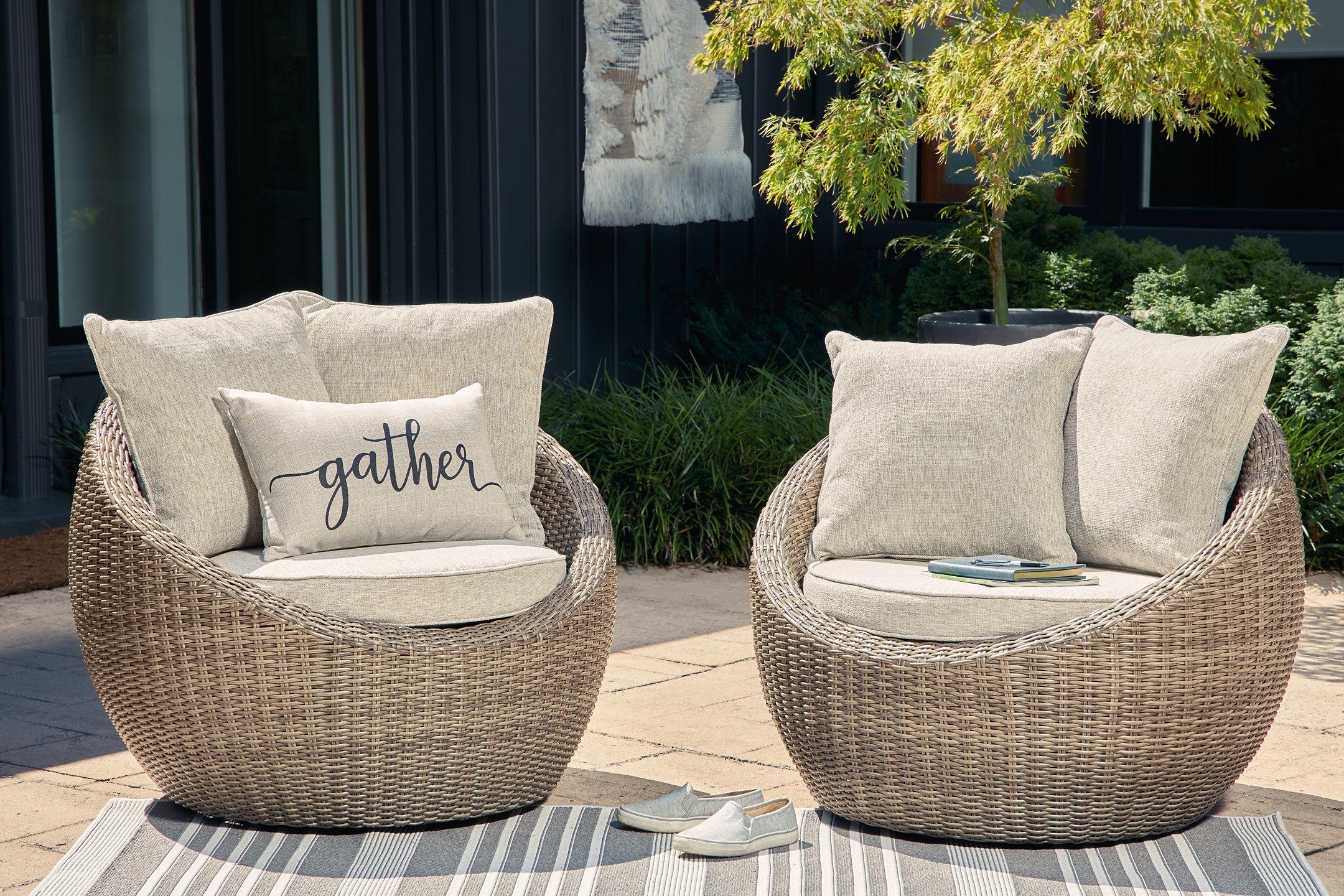 Ashley Furniture Danson Swivel Lounge - Thumbnail 3