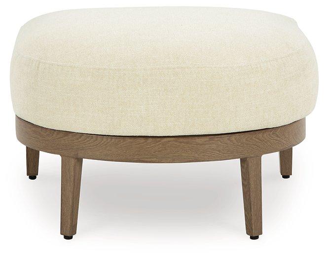 Serene Bay Outdoor Ottoman with Cushion - Thumbnail 3