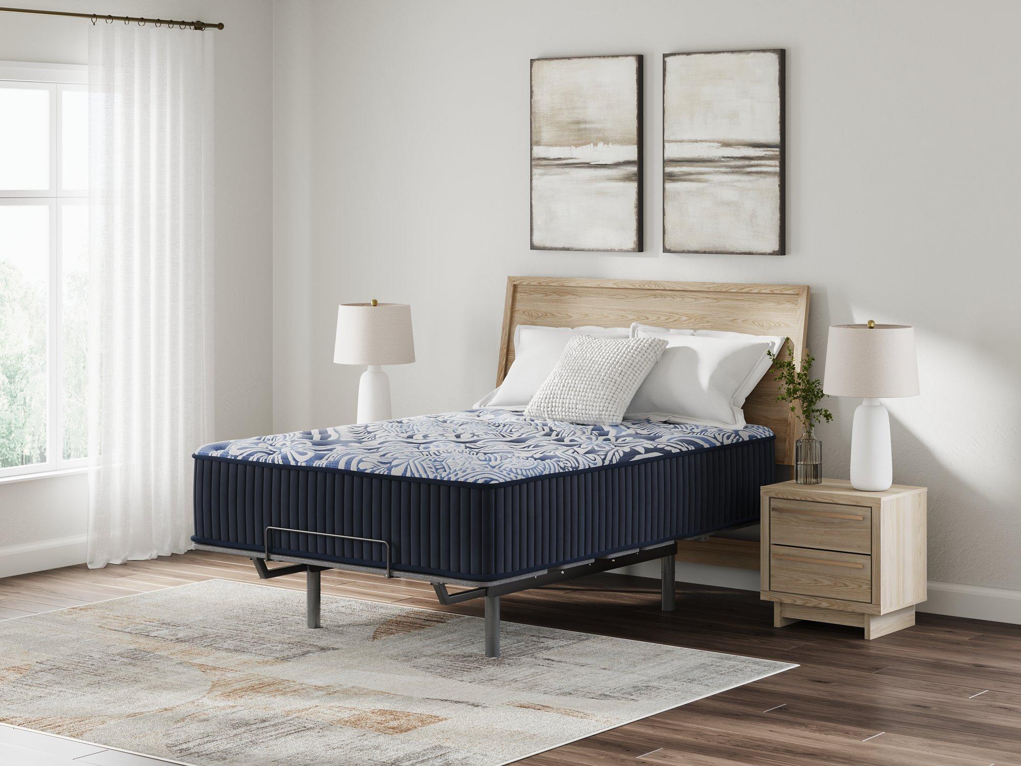 Firm Luxe 2.0 Mattress - Thumbnail 2