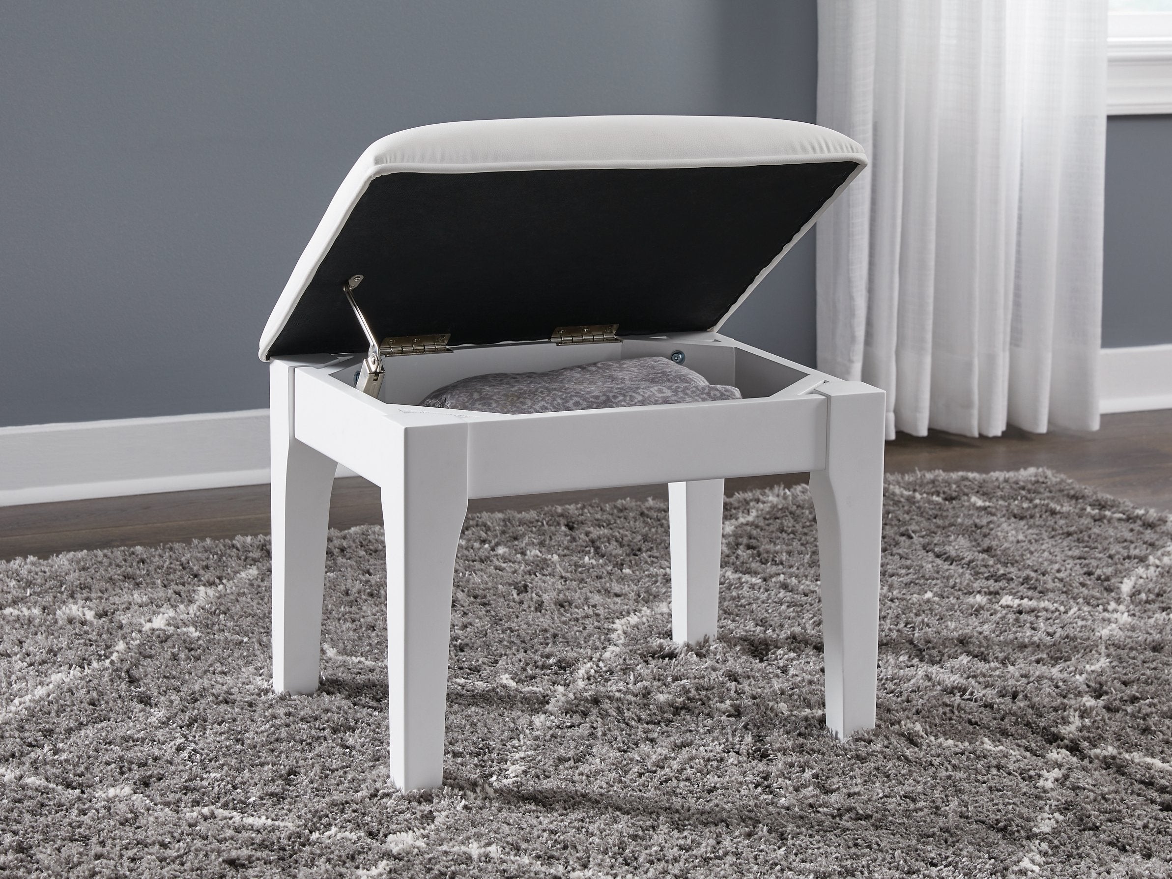 Chalanna Vanity Stool - Thumbnail 4