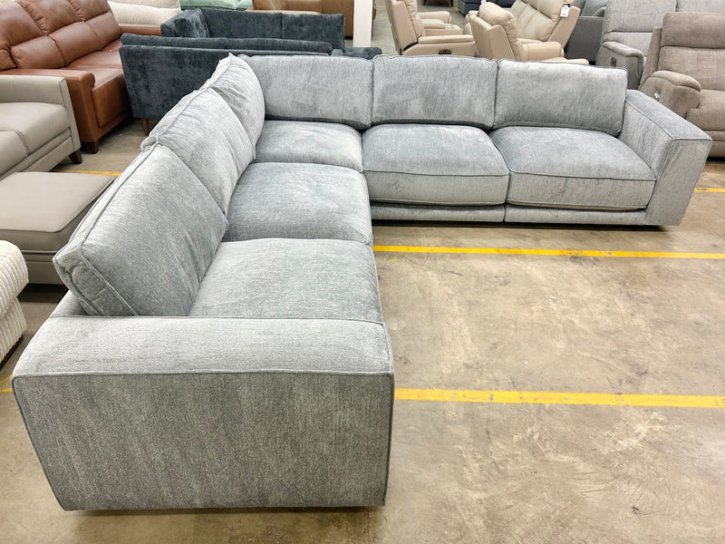Riverstone Modular Sectional