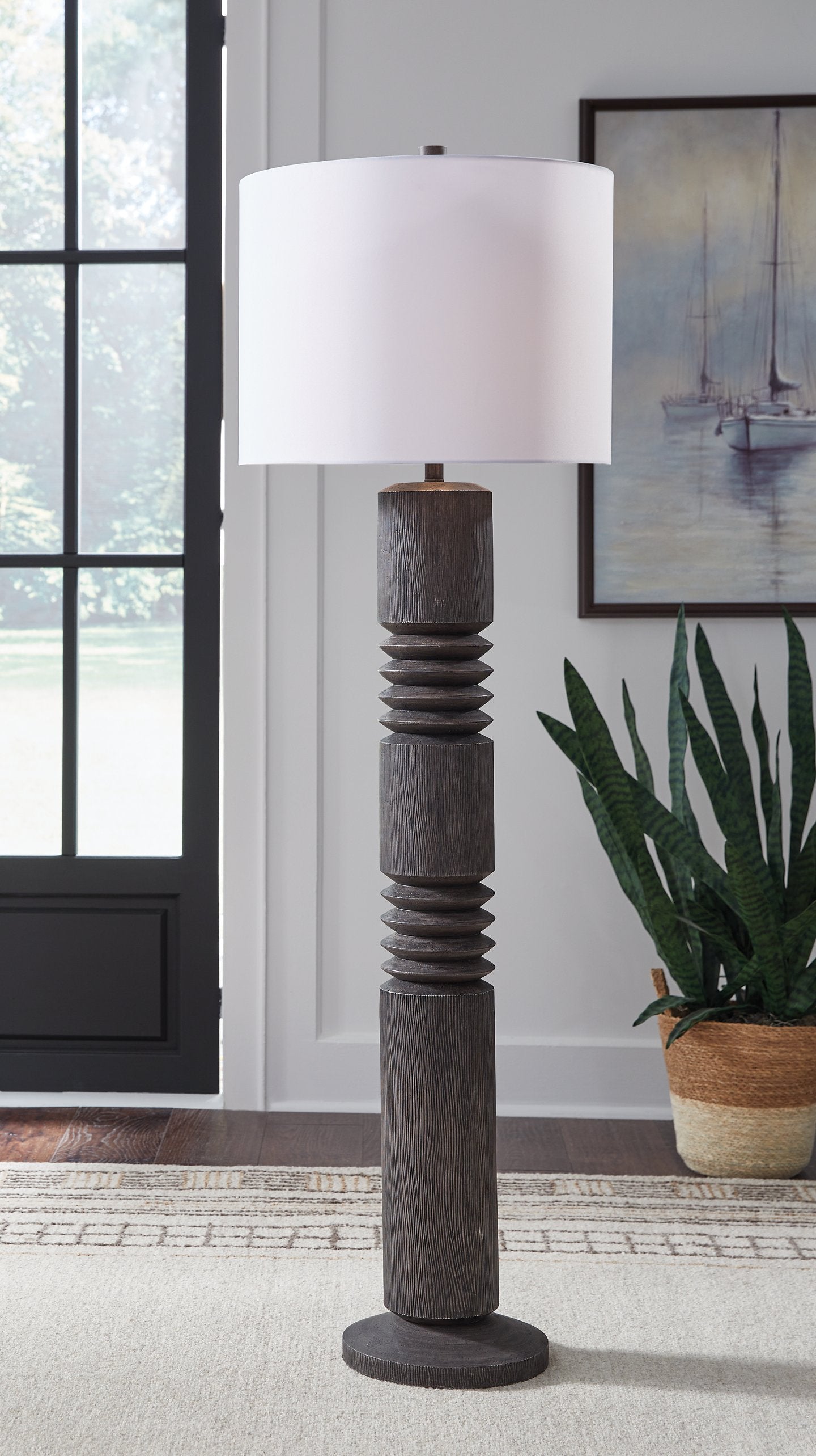 Ashley Furniture Fainwell Floor Lamp