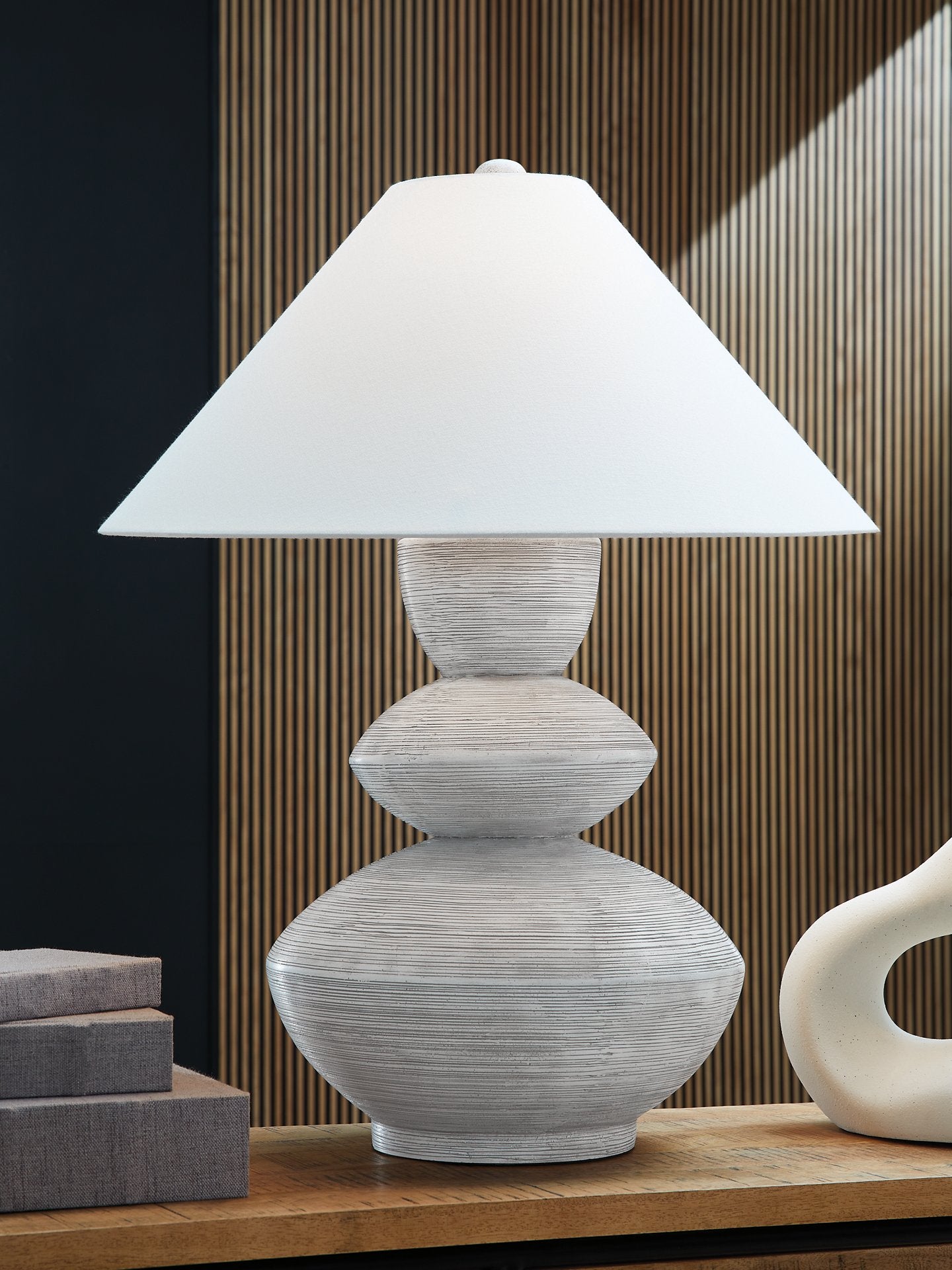 Ashley Furniture Brickdon Table Lamp - Thumbnail 3