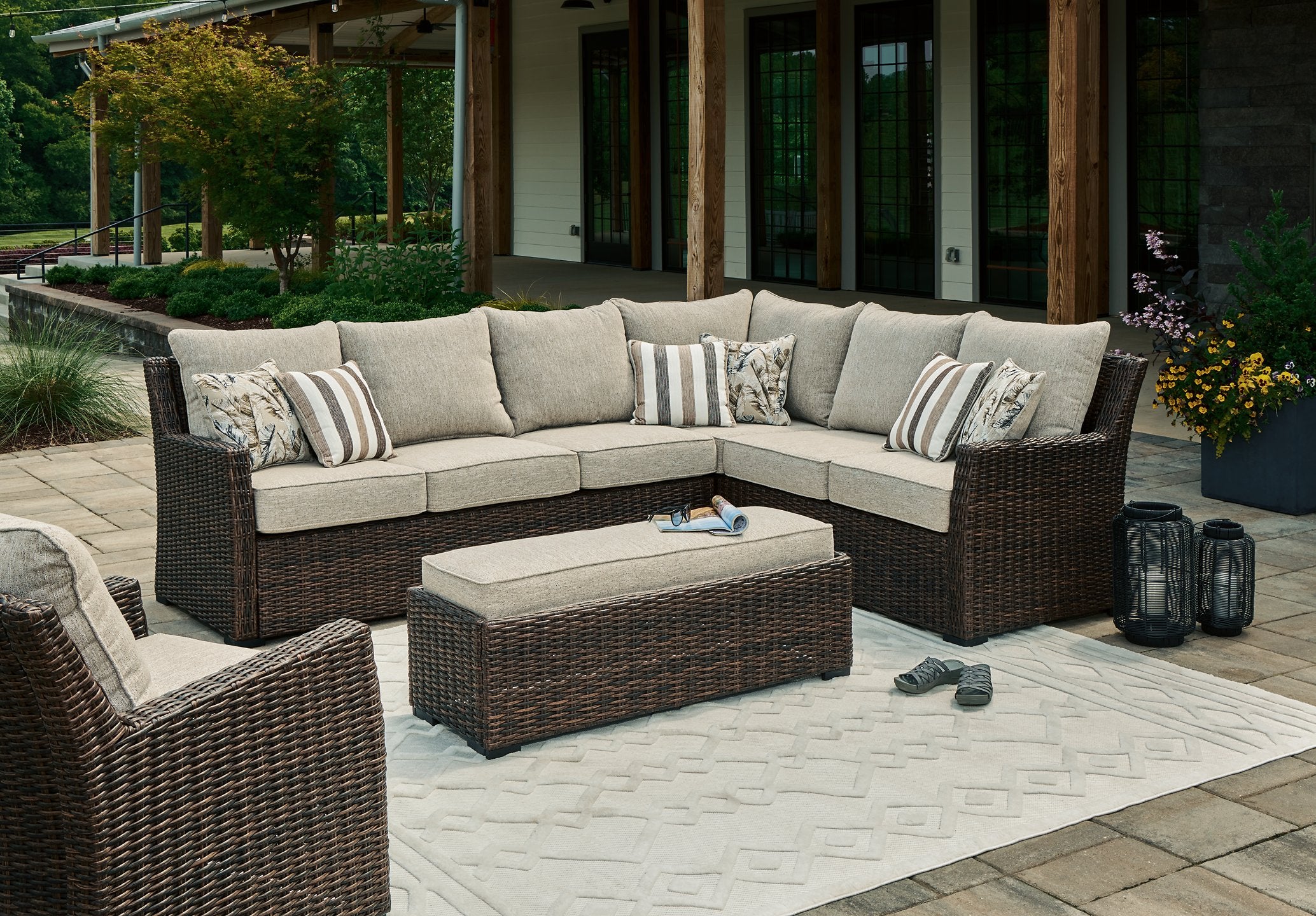 Brook Ranch Outdoor Package - Thumbnail 3