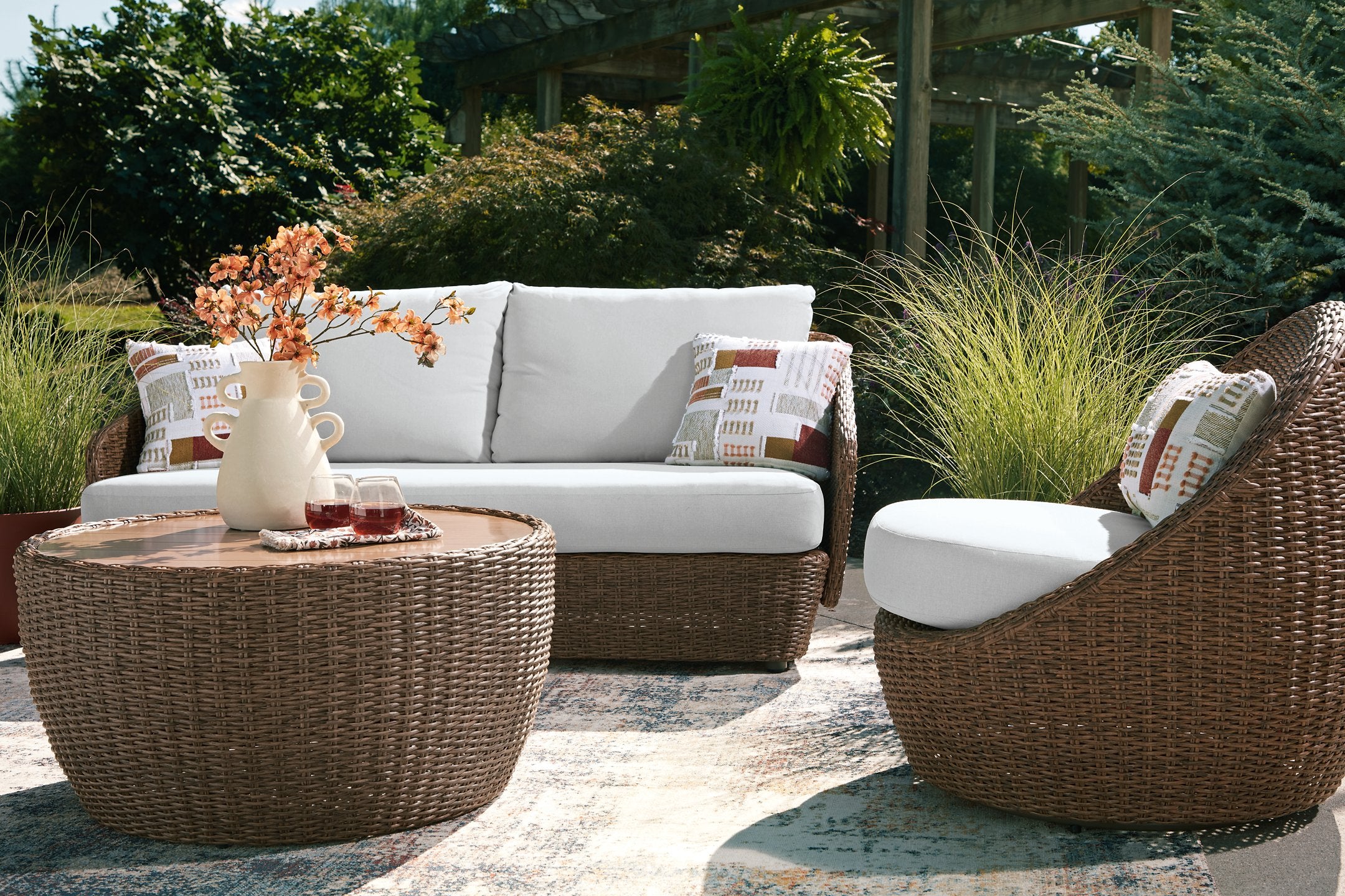 Double Point Outdoor Seating Set - Thumbnail 5