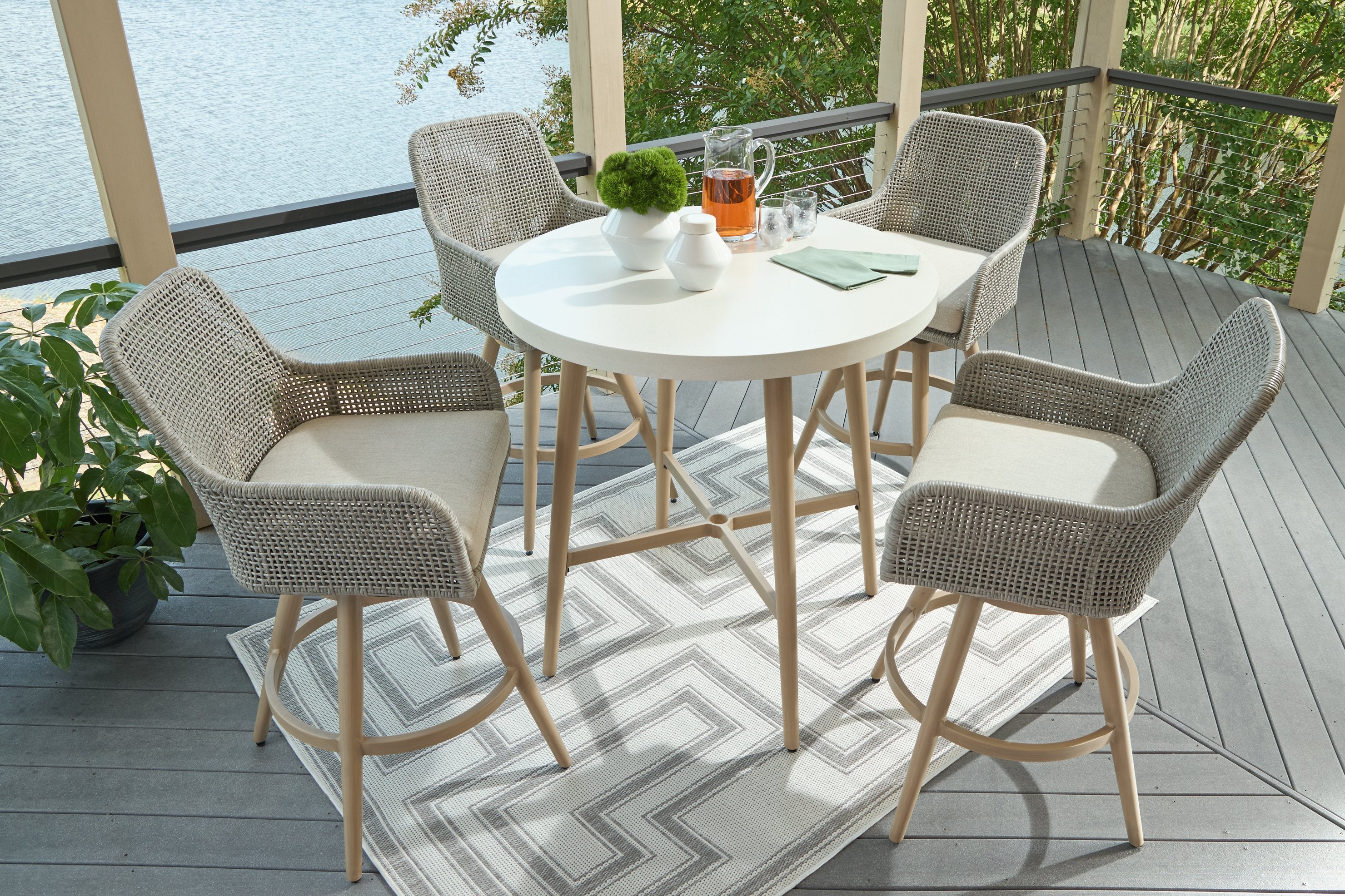 Seton Creek Outdoor Dining Package - Thumbnail 3